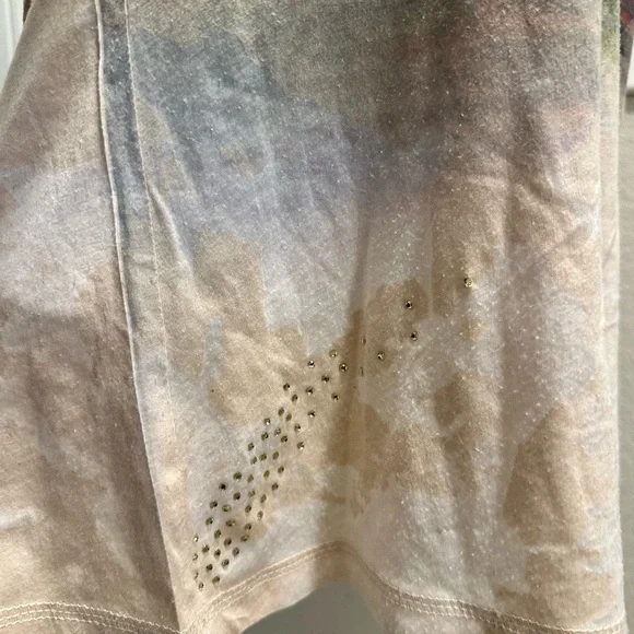 Dr Seuss short sleeve Tshirt size xL
Super soft material - - Picture 6 of 8